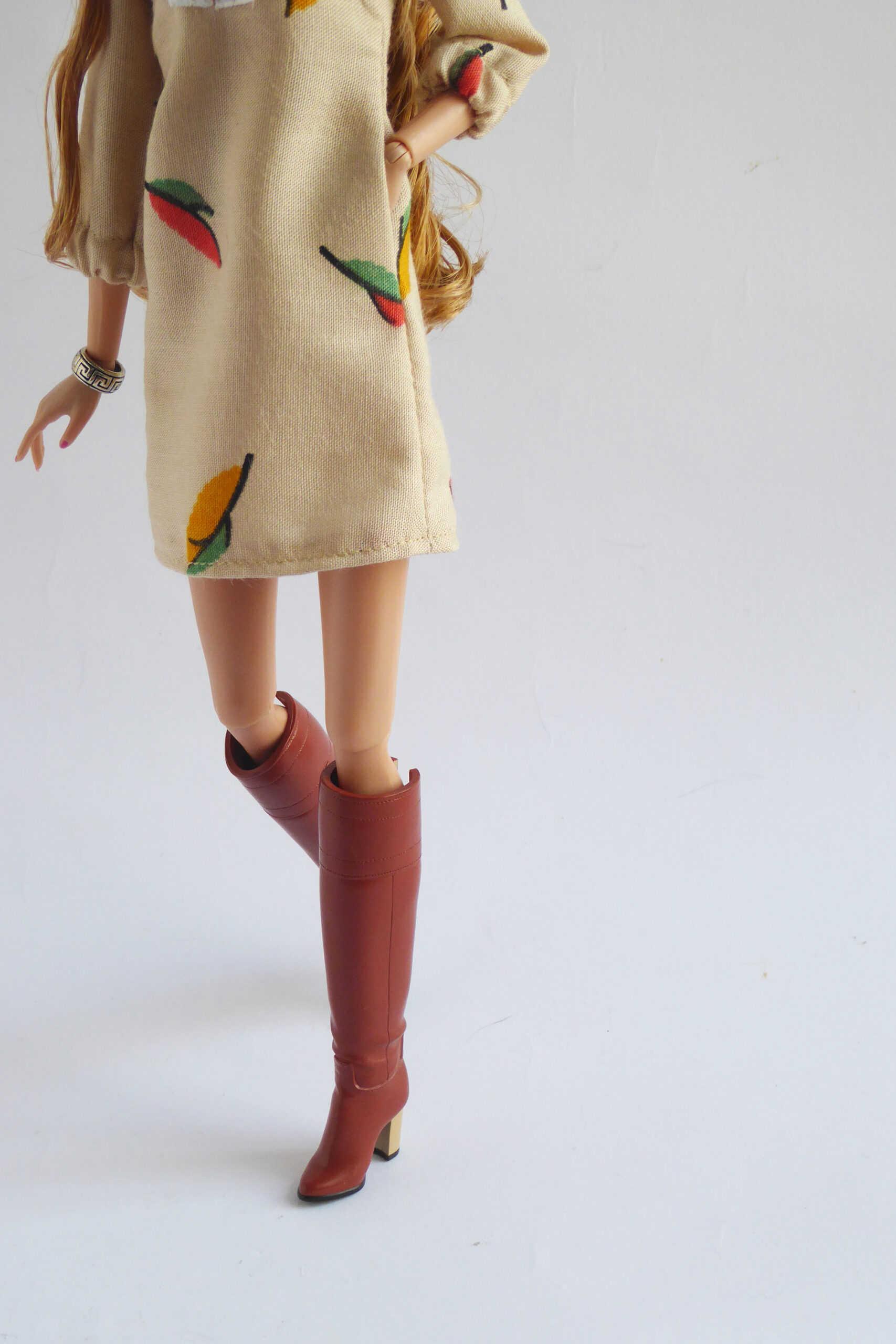 The Leslie dress Feathers Poppy Barbie (4)