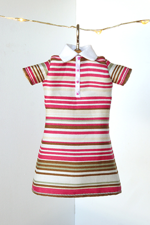 Striped short shift dress Poppy Barbie Julho 2025 (1)