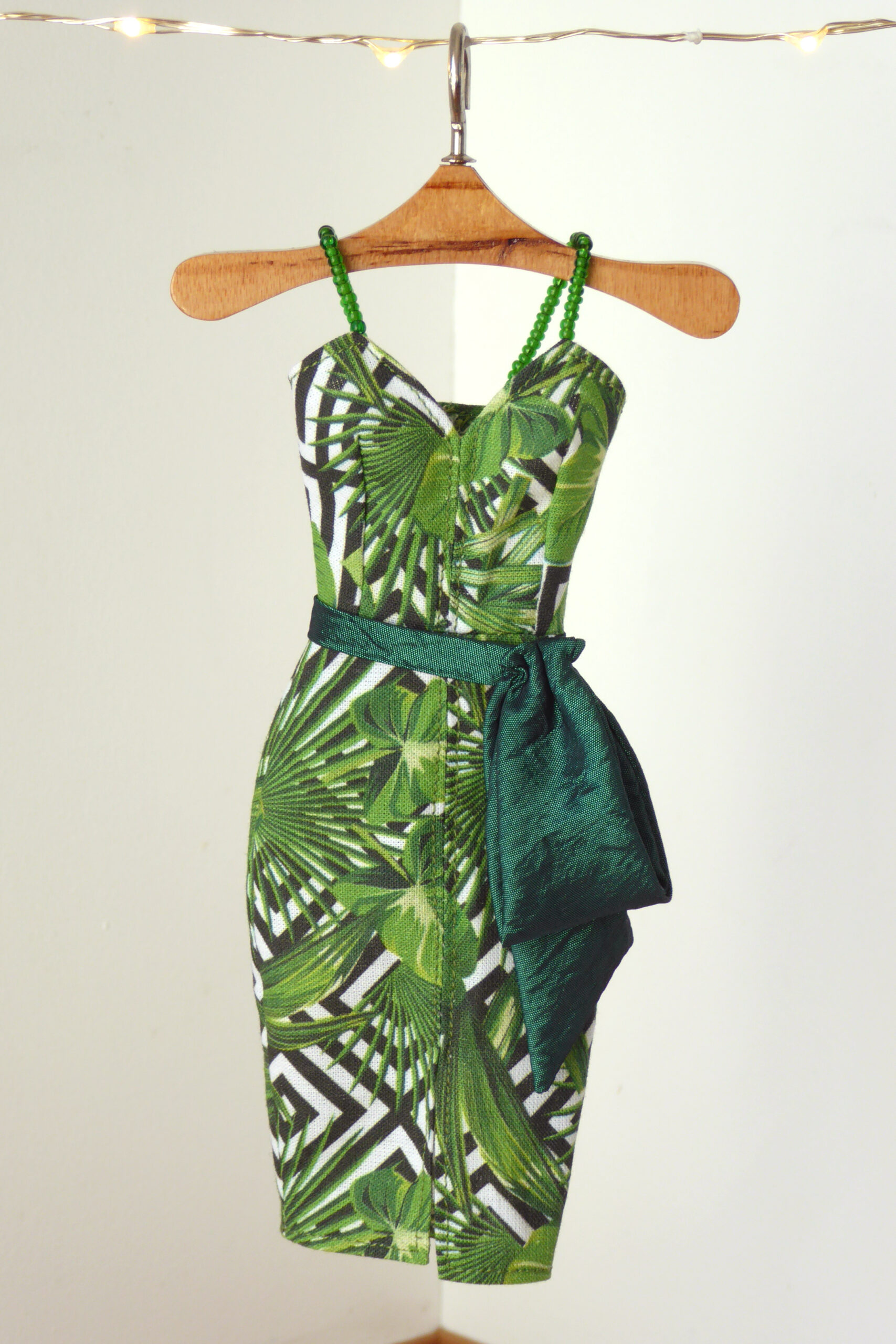 Tropical Party Dress Poppy Barbie (1)